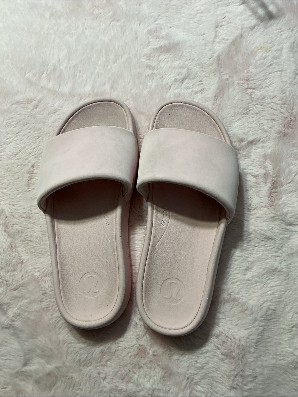 Havaianas Light Pink Slide Sandals c140